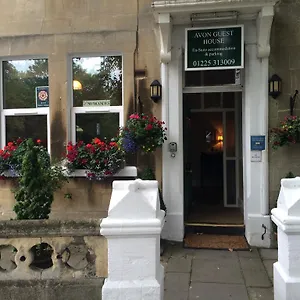 avon-guesthouse.tophotelsbath.com/