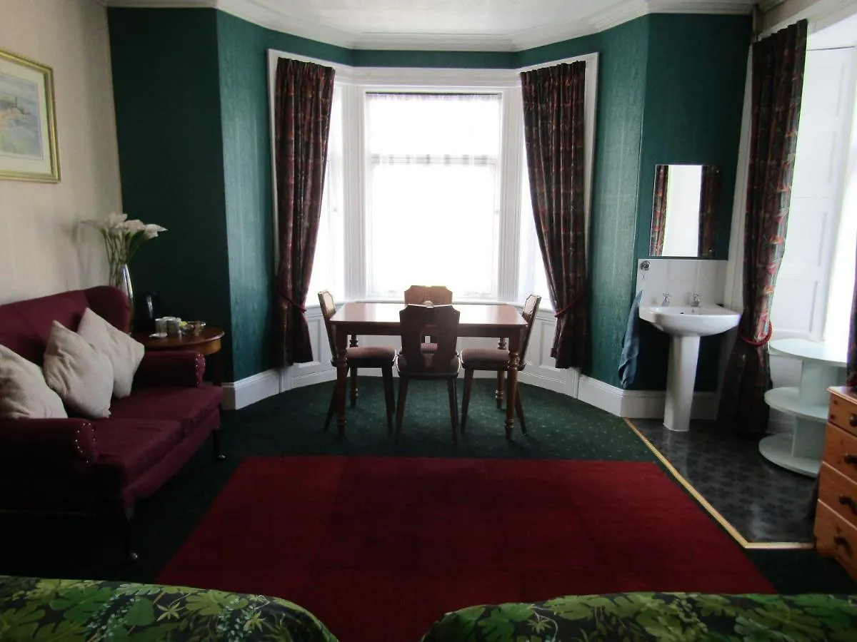 Athollbank Guest House Dundee