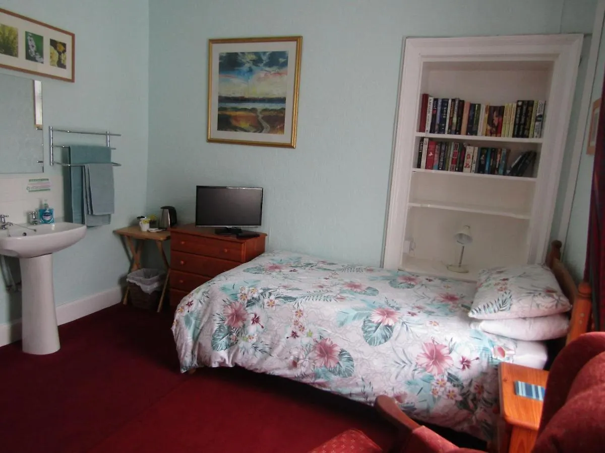 Athollbank Guest House Dundee